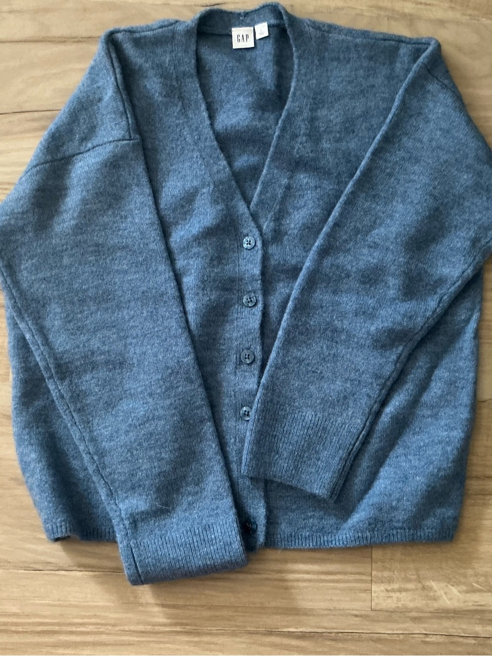 GAP Women's Blue V-Neck Button Cardigan Sweater NEVER WORN